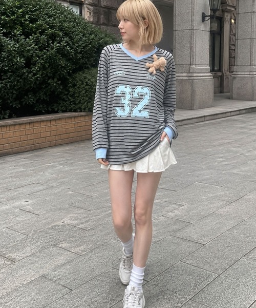 HOOK(フック)の「HOOK for girls ナンバーロゴ ボーダー Vネック オーバーサイズロンT(Tシャツ/カットソー・レディース・グレー・FREE)」の12枚目の写真