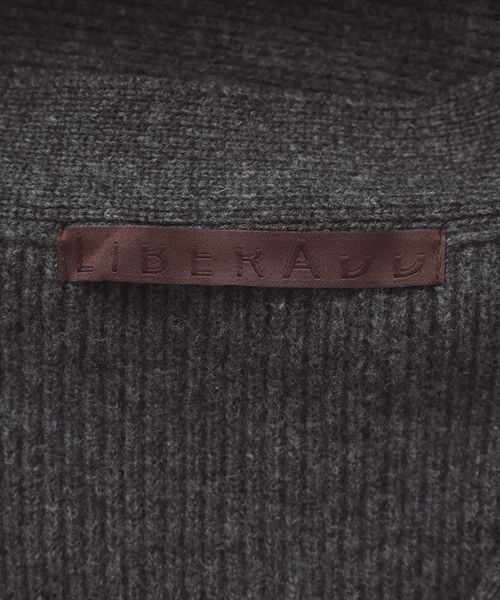 AP STUDIO（エーピーストゥディオ）の「【LIBERADD/リベラド】STOLE CARDIGAN（カーディガン/ボレロ・レディース・チャコールグレー/ベージュ・FREE）」の22枚目の写真