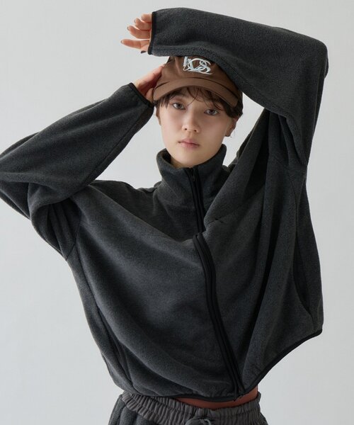 COLONY 2139(コロニートゥーワンスリーナイン)の「MOTION/セットアップ/秋服 フリースジップジャケット(その他アウター・レディース・グレー/ベージュ/ネイビー・FREE)」の1枚目の写真
