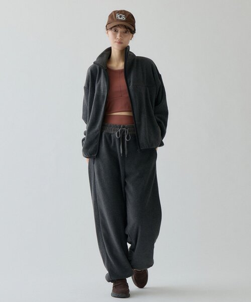 COLONY 2139(コロニートゥーワンスリーナイン)の「MOTION/セットアップ/秋服 フリースジップジャケット(その他アウター・レディース・グレー/ベージュ/ネイビー・FREE)」の11枚目の写真
