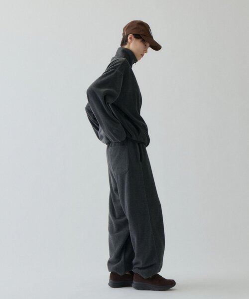 COLONY 2139(コロニートゥーワンスリーナイン)の「MOTION/セットアップ/秋服 フリースジップジャケット(その他アウター・レディース・グレー/ベージュ/ネイビー・FREE)」の14枚目の写真