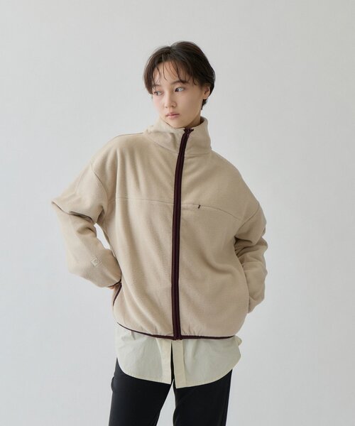 COLONY 2139(コロニートゥーワンスリーナイン)の「MOTION/セットアップ/秋服 フリースジップジャケット(その他アウター・レディース・グレー/ベージュ/ネイビー・FREE)」の4枚目の写真