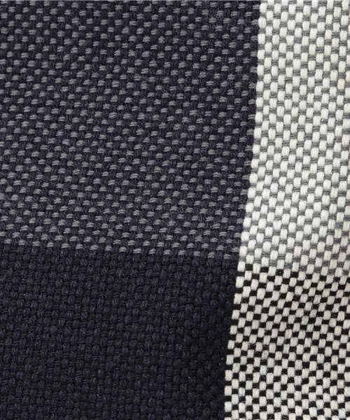 BLUE LABEL CRESTBRIDGE（ブルーレーベルクレストブリッジ）の「クレストブリッジチェック　フラップショルダーバッグ（ショルダーバッグ・レディース・レッド/ネイビー・X）」の7枚目の写真