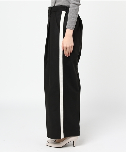 PUNYUS（プニュズ）の「サイドラインパンツ（その他パンツ・レディース・グレー/ブラック・3/4/2/1）」の4枚目の写真