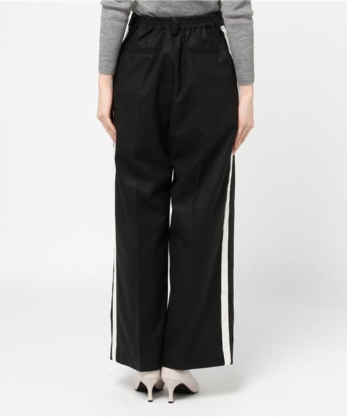 PUNYUS（プニュズ）の「サイドラインパンツ（その他パンツ・レディース・グレー/ブラック・3/4/2/1）」の5枚目の写真