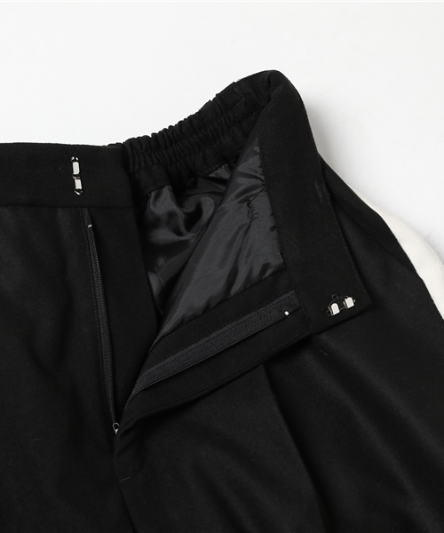 PUNYUS（プニュズ）の「サイドラインパンツ（その他パンツ・レディース・グレー/ブラック・3/4/2/1）」の10枚目の写真