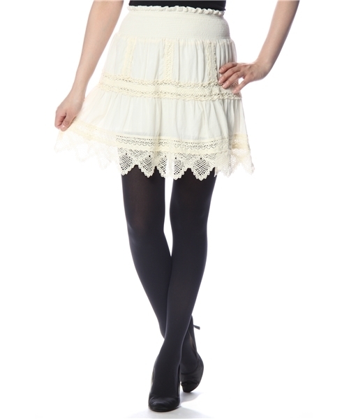 Jewel Changes（ジュエルチェンジズ）の「JCRP ローン レース シャーリング スカート（スカート・レディース・オフホワイト/ナチュラル・フリー）」の2枚目の写真