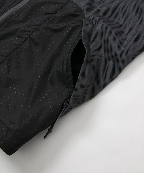 WORK NOT WORK URBAN RESEARCH（ワークノットワークアーバンリサーチ）の「WORK NOT WORK　ドットプリントスポーツテーラーベスト（ベスト・メンズ・ブラック/カーキ・LARGE/MEDIUM）」の17枚目の写真