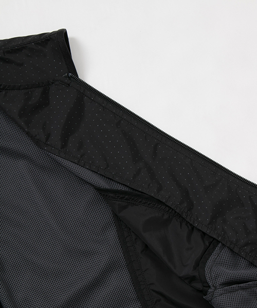 WORK NOT WORK URBAN RESEARCH（ワークノットワークアーバンリサーチ）の「WORK NOT WORK　ドットプリントスポーツテーラーベスト（ベスト・メンズ・ブラック/カーキ・LARGE/MEDIUM）」の9枚目の写真