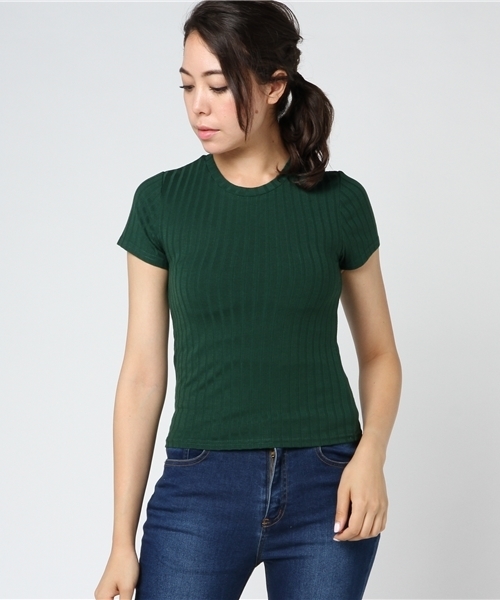 SLY(スライ)の「WIDE RIB CUT TOPS(Tシャツ/カットソー・レディース・ダークブラウン/ダークグリーン/ホワイト/ブラック・2/1)」の11枚目の写真