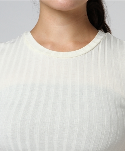 SLY(スライ)の「WIDE RIB CUT TOPS(Tシャツ/カットソー・レディース・ダークブラウン/ダークグリーン/ホワイト/ブラック・2/1)」の7枚目の写真