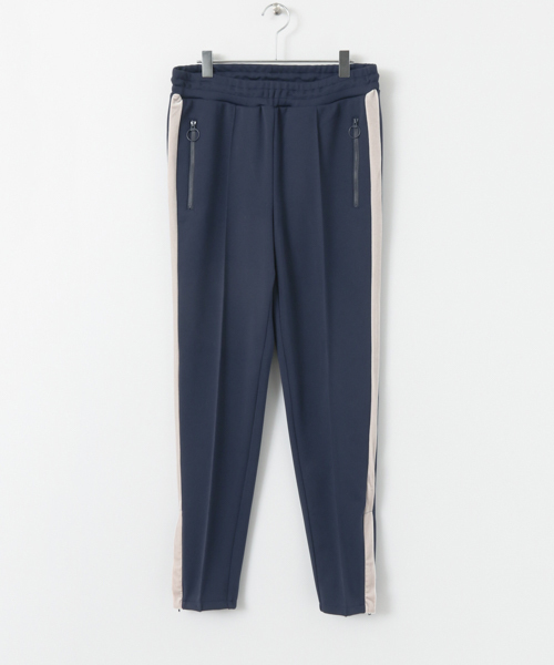 URBAN RESEARCH（アーバンリサーチ）の「COSEI　Velour Track Pants（その他パンツ・メンズ・ブラック/ネイビー・2/3）」の20枚目の写真