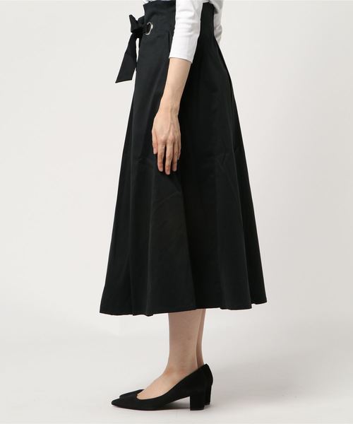 MOUSSY（マウジー）の「WAIST DESIGN SKIRT（スカート・レディース・ライトベージュ/ブラック/ワインレッド・1/2）」の6枚目の写真