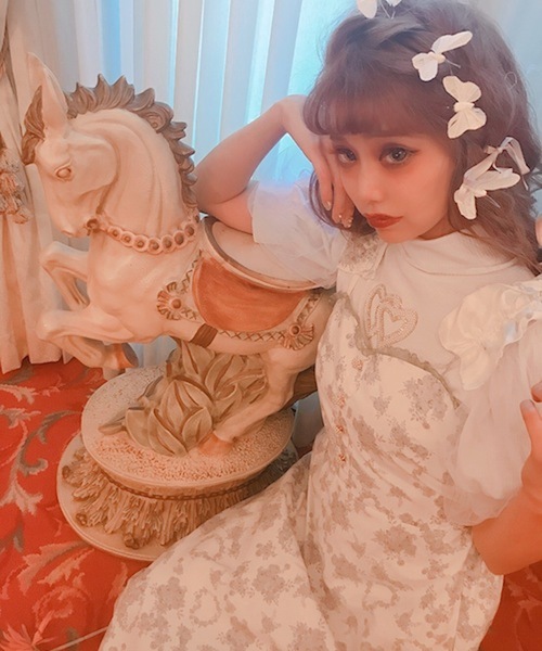 Swankiss（スワンキス）の「HS milk flower O/P（ワンピース・レディース・ホワイト/ブラウン/ピンク・FREE）」の2枚目の写真