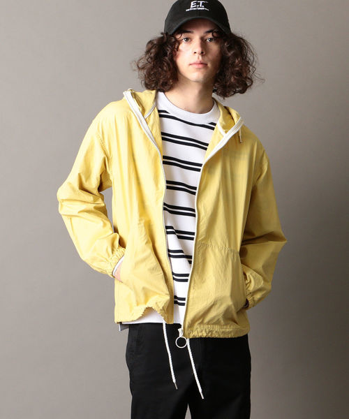 SHIPS JET BLUE（シップスジェットブルー）の「SHIPS JET BLUE: カラー ナイロンフードパーカー（マウンテンパーカー・メンズ・ライトブルー/イエロー/ピンク・X-SMALL/SMALL/MEDIUM/LARGE）」の17枚目の写真