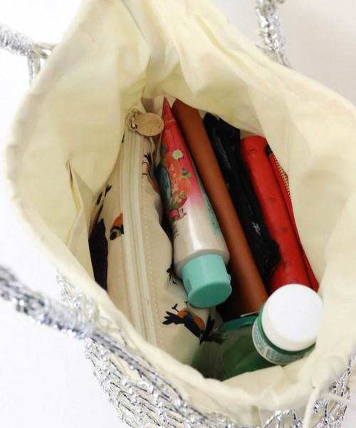 florist(フローリスト)の「【2way】メタル巾着付きフィッシュネットバッグ(トートバッグ・レディース・シルバー/ゴールド・FREE)」の8枚目の写真