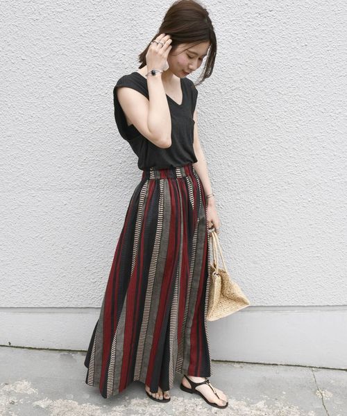 Khaju（カージュ）の「【別注】UHURU:バティックスカート2◇（スカート・レディース・レッド/キャメル・ONE SIZE）」の13枚目の写真