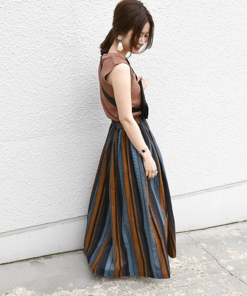 Khaju（カージュ）の「【別注】UHURU:バティックスカート2◇（スカート・レディース・レッド/キャメル・ONE SIZE）」の16枚目の写真