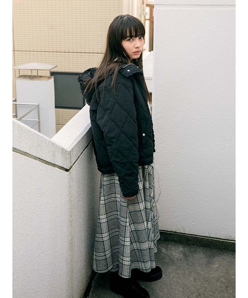 merry jenny(メリージェニー)の「フリルキルティングフードジャケット(その他アウター・レディース・ブラック/ベージュ/パープル/ピンク/クリーム・FREE)」の19枚目の写真