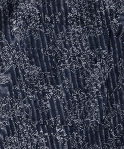 MEN'S BIGI(メンズビギ)の「【ウォッシャブル】花柄ジャカードシャツ(シャツ/ブラウス・メンズ・ピンク/ホワイト/ダークネイビー・01/02/03/04)」の6枚目の写真