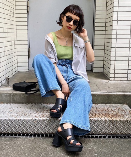 PAGEBOY（ページボーイ）の「ニットスクエアタンク（タンクトップ・レディース・ブラック/オフホワイト/グレイッシュベージュ/イエロー系その他/ブルー・FREE）」の11枚目の写真