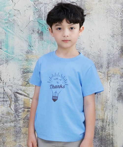 Bee des Bee(ビーデスビー)の「【コットン100%】半袖プリントTシャツ(Tシャツ/カットソー・キッズ・ライトグレー/ブラック/ベージュ/サックスブルー/ブラウン系その他/グレー/スモークピンク/チャコールグレー/ブラウン系その他2/ブルー系その他2/ネイビー/コバルトブルー/杢グレー/ピンク系その他/ブルー系その他/モカ/ホワイト/ブルー系その他3/ホワイト系その他/ブルー系その他4/ラベンダー/クリーム/ホワイト系その他2・110cm/100cm/120cm/130cm/140cm/150cm)」の17枚目の写真
