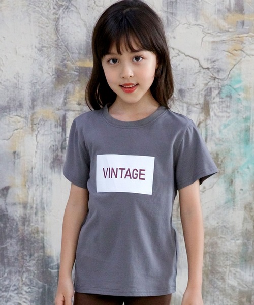 Bee des Bee(ビーデスビー)の「【コットン100%】半袖プリントTシャツ(Tシャツ/カットソー・キッズ・ライトグレー/ブラック/ベージュ/サックスブルー/ブラウン系その他/グレー/スモークピンク/チャコールグレー/ブラウン系その他2/ブルー系その他2/ネイビー/コバルトブルー/杢グレー/ピンク系その他/ブルー系その他/モカ/ホワイト/ブルー系その他3/ホワイト系その他/ブルー系その他4/ラベンダー/クリーム/ホワイト系その他2・110cm/100cm/120cm/130cm/140cm/150cm)」の6枚目の写真
