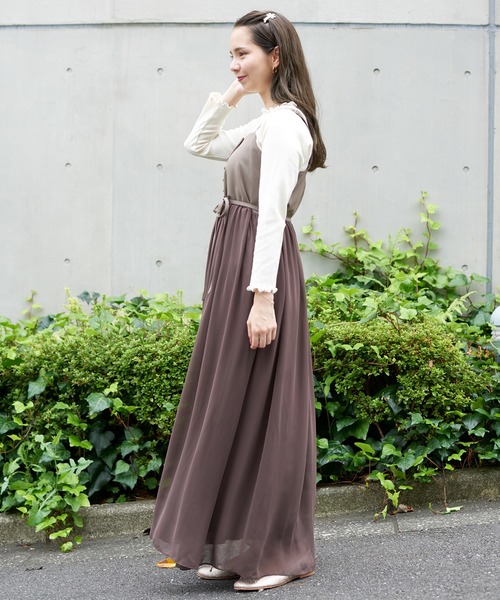 flower(フラワー)の「フォギーキャミワンピ(ワンピース・レディース・ベージュ/ブラウン・FREE)」の11枚目の写真