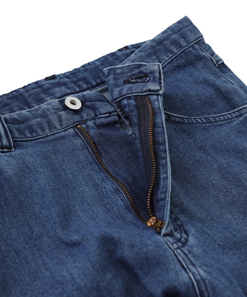 F（エフ）（エフ）の「【F】デザインスリットデニム（デニムパンツ・メンズ・インディゴブルー・1/2）」の7枚目の写真