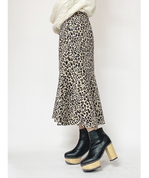 one way(ワンウェイ)の「切替レザーマーメイドSK(スカート・レディース・ベージュ/ブラック/ライトブラウン・FREE)」の3枚目の写真