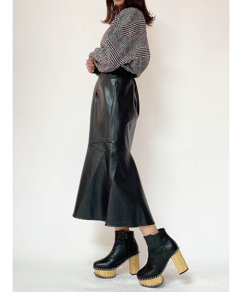 one way(ワンウェイ)の「切替レザーマーメイドSK(スカート・レディース・ベージュ/ブラック/ライトブラウン・FREE)」の4枚目の写真