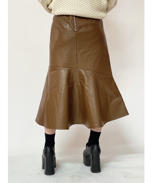 one way(ワンウェイ)の「切替レザーマーメイドSK(スカート・レディース・ベージュ/ブラック/ライトブラウン・FREE)」の8枚目の写真