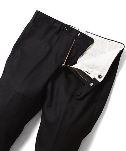 URBAN RESEARCH(アーバンリサーチ)の「UR WOOL CLASSIC TROUSER(スラックス・メンズ・ブラック/グレー・LARGE/MEDIUM)」の12枚目の写真