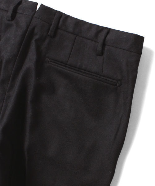 URBAN RESEARCH(アーバンリサーチ)の「UR WOOL CLASSIC TROUSER(スラックス・メンズ・ブラック/グレー・LARGE/MEDIUM)」の17枚目の写真