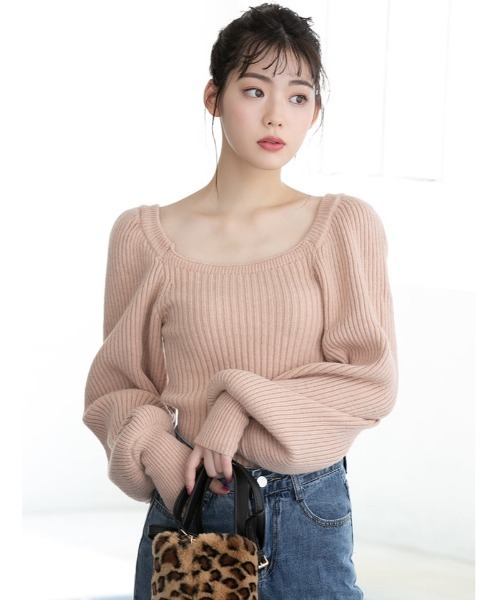 fifth calin(フィフスカラン)の「スクエアネックパフスリーブニット(ニット/セーター・レディース・スモークピンク/アイボリー/ブラック・MEDIUM)」の3枚目の写真