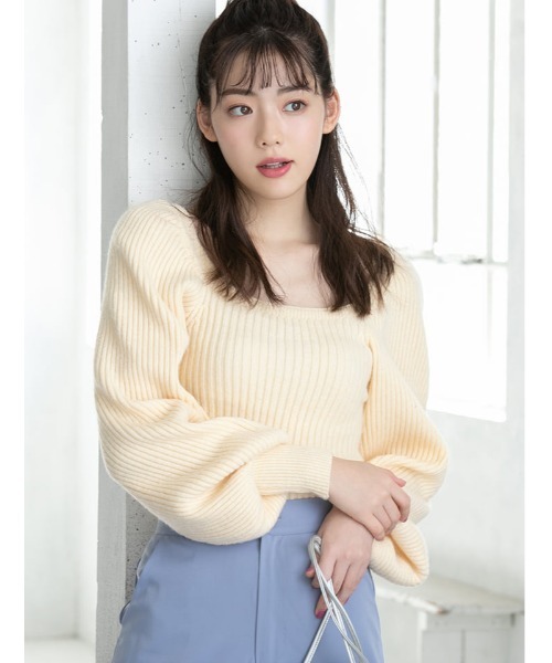 fifth calin(フィフスカラン)の「スクエアネックパフスリーブニット(ニット/セーター・レディース・スモークピンク/アイボリー/ブラック・MEDIUM)」の1枚目の写真