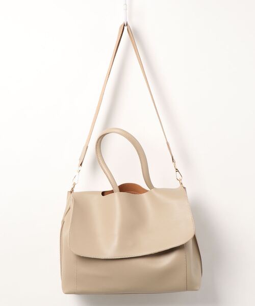 KOBE LETTUCE（コウベレタス）の「取り外しポーチ付きフラップバッグ（ショルダーバッグ・レディース・ブラック/グレイッシュベージュ・FREE）」の12枚目の写真