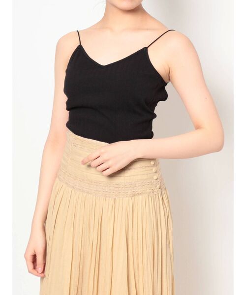 MERCURYDUO(マーキュリーデュオ)の「カップ付バックオープンキャミ(Tシャツ/カットソー・レディース・オフホワイト/ブラック/ベージュ・FREE)」の3枚目の写真