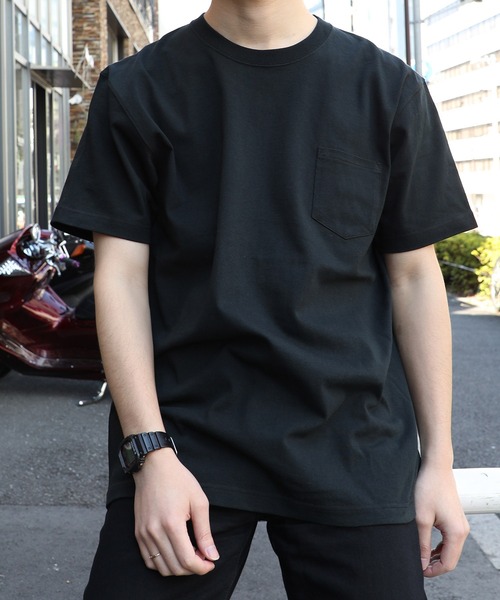 United Athle（ユナイテッドアスレ）の「UNITED ATHLE/7.1オンススーパーヘビーウェイトショートスリーブポケットTシャツ 4253（Tシャツ/カットソー・メンズ・ホワイト/ブラック/ネイビー/グレー・MEDIUM/X-LARGE/LARGE）」の6枚目の写真