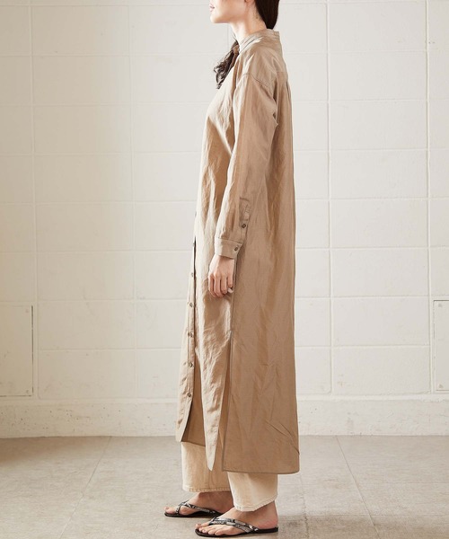 OUVRAGE CLASSE（ウヴラージュクラス）の「ストレートシャツワンピース（シャツワンピース・レディース・ベージュ/ホワイト・FREE）」の3枚目の写真