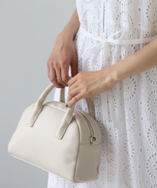 deux amour（ドゥーザムール）の「ミニボストンバック（ボストンバッグ・レディース・ブラック/ベージュ/アイボリー・FREE）」の22枚目の写真