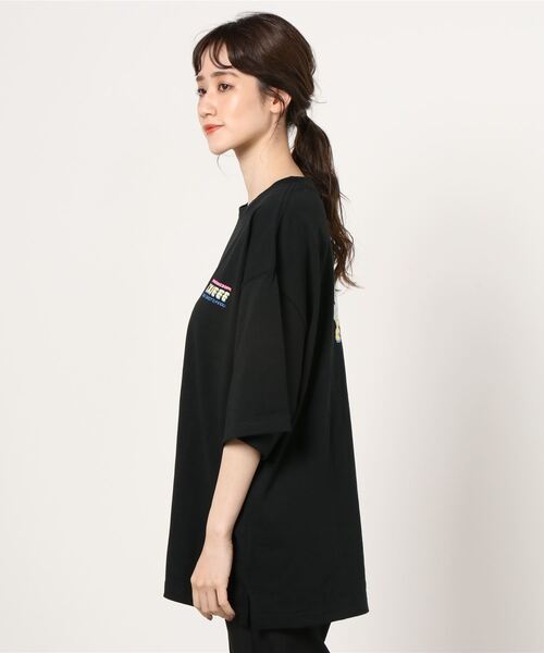 EXIEEE（イグジー）の「サンリオキャラクターズバックプリントT（Tシャツ/カットソー・レディース・サックスブルー/ホワイト/ブラック・LARGE/SMALL/MEDIUM）」の21枚目の写真