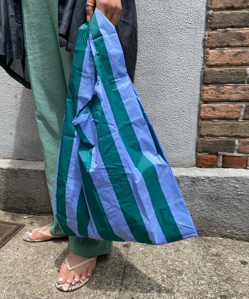 BAGGU（バグー）の「【BAGGU/バグゥ】STANDARD BAGGU NEW（エコバッグ/サブバッグ・レディース・レッド/サックスブルー/グリーン・FREE）」の8枚目の写真