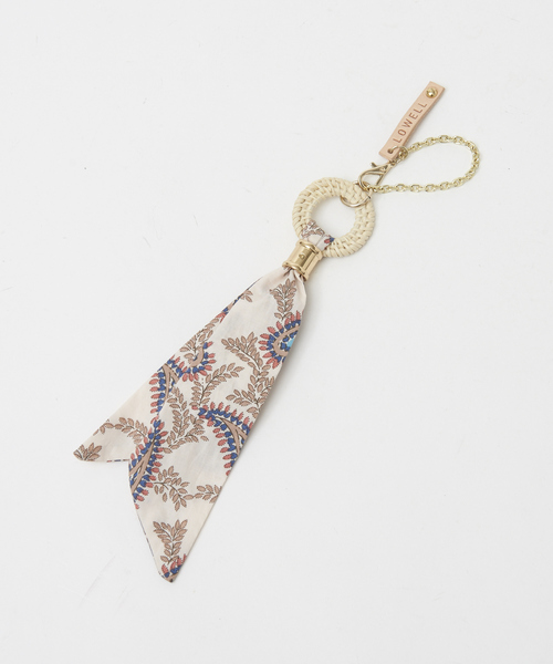 LOWELL things（ロウェル　シングス）の「リングスカーフチャーム（チャーム・レディース・オレンジ/アイボリー/イエロー・フリー）」の4枚目の写真