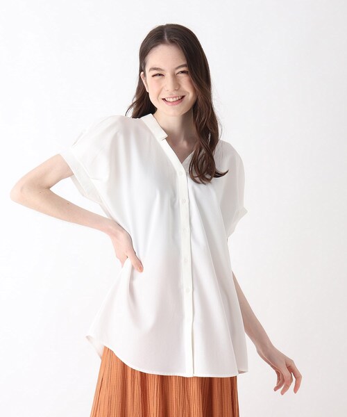 DRESKIP（ドレスキップ）の「◆お袖ボリュームスキッパーブラウス（シャツ/ブラウス・レディース・ダークグリーン/オフホワイト/ブラック系1・02/03/04）」の2枚目の写真