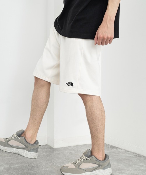 THE NORTH FACE（ザノースフェイス）の「THE NORTH FACE ザ・ノースフェイス TNF ESSENTIAL SHORTS イージー ショートパンツ ワンマイル ルームウェア（スウェットパンツ・メンズ・ブラック/サックスブルー/クリーム・M/L/XL）」の3枚目の写真