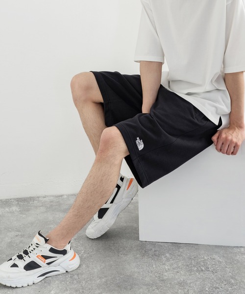 THE NORTH FACE ザ・ノースフェイス TNF ESSENTIAL SHORTS