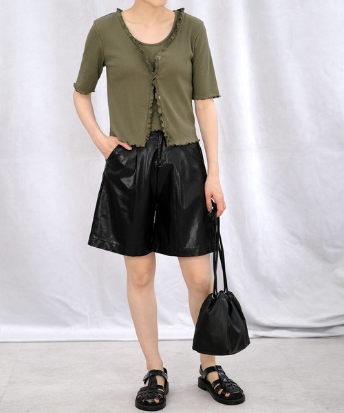 ＡＮＤＪ（アンドジェイ）の「フリルカーディガン&タンクトップ2枚セット（カーディガン/ボレロ・レディース・オフホワイト/カーキ/モカ/ブラック・M）」の11枚目の写真