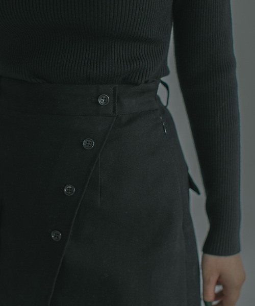 PAGEBOY（ページボーイ）の「プリーツレイヤードナロースカート（スカート・レディース・ブラック/カーキ・FREE）」の12枚目の写真