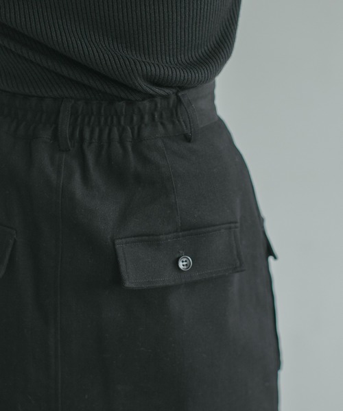 PAGEBOY（ページボーイ）の「プリーツレイヤードナロースカート（スカート・レディース・ブラック/カーキ・FREE）」の13枚目の写真